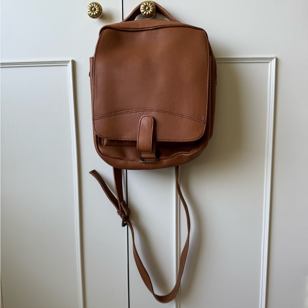 ELLINGTON Brown Genuine Leather Crossbody Bag Shepherd's Purse